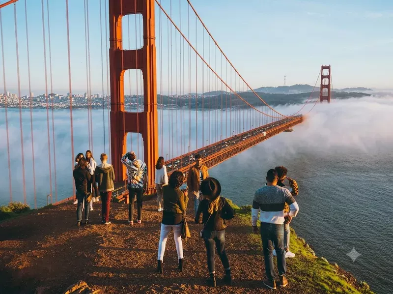 Battery Spencer và Fort Point là hai góc ngắm cầu Cổng Vàng ấn tượng.