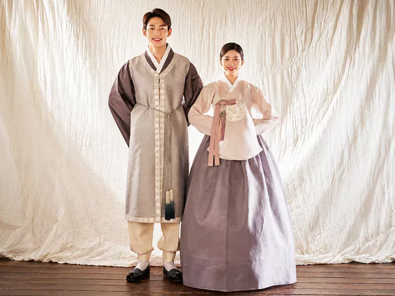 Hanbok truyền thống và cách tân mang những nét thiết kế riêng
